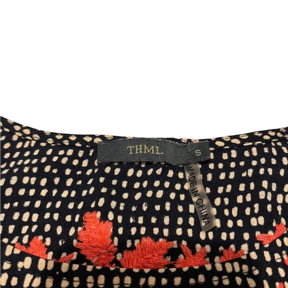 THML Embroidered Floral Tank | Women’s S - Picture 3 of 4